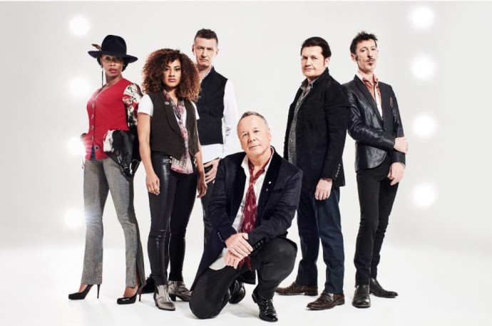 Simple Minds: la band festeggia 40 anni di hit con 4 grandi concerti in Italia